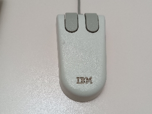Detalle del ratón del IBM PS/1