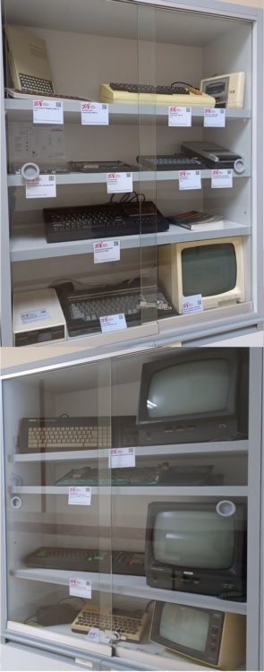 Vitrinas dedicadas a los computadores de 8 bits