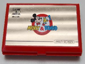 Aspecto exterior de la Game&Watch Aspecto exterior de la Game&Watch