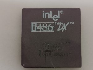 Vista superior del procesador i486DX Vista superior del procesador i486DX